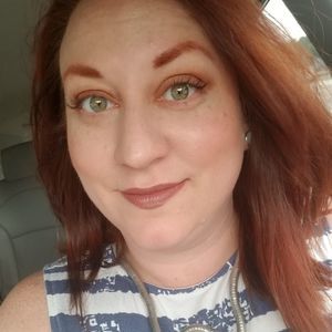 Meet your Posher, Ivy